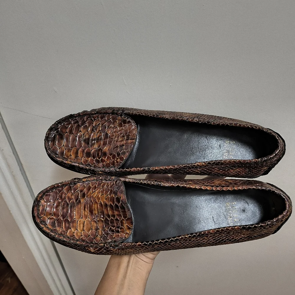Stuart Weitzman Brown Croc Embossed Leather Low Wedge Loafer 10